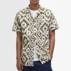 BARBOUR Barbour Homelane Printed S/S Relaxed Fit Shirt in Light Sage