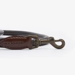Barbour Leather Snap Lead in Dark Brown