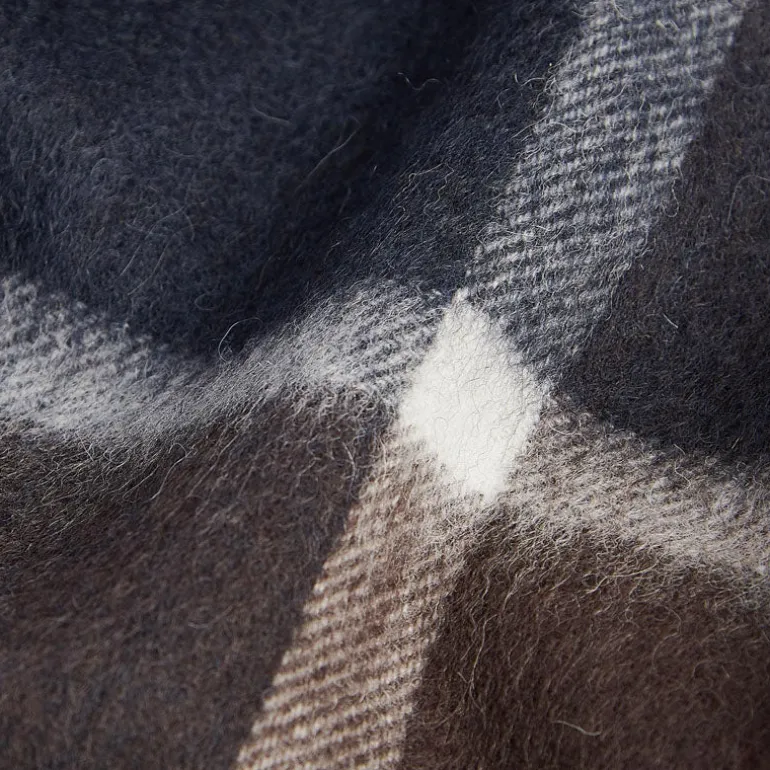 Barbour Rosefield Tartan Scarf in Classic Tartan