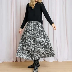 BLACK COLOUR Abbie Skirt in Light Grey Leopard