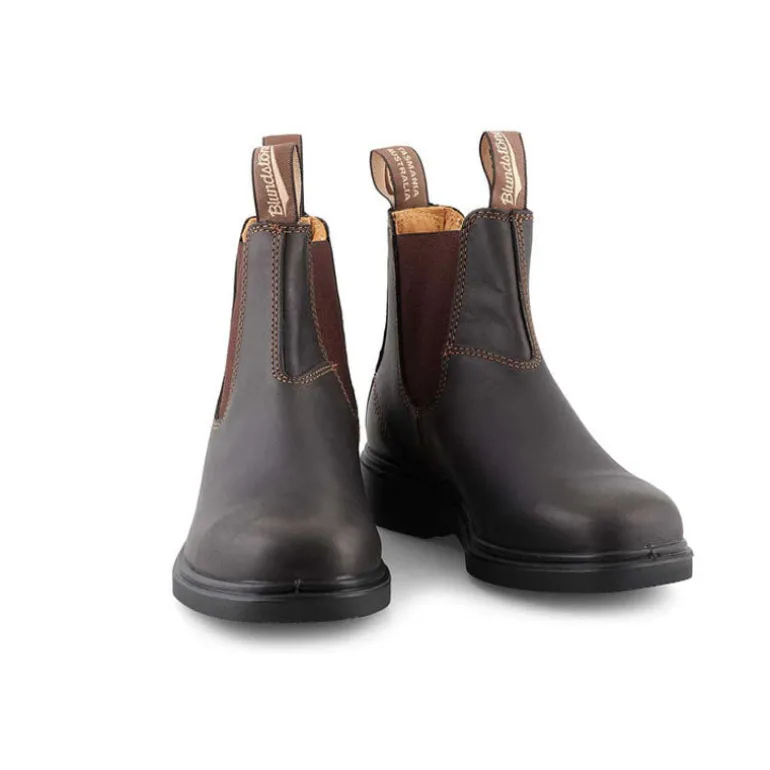 BLUNDSTONE 067 Leather Boots in Stout Brown
