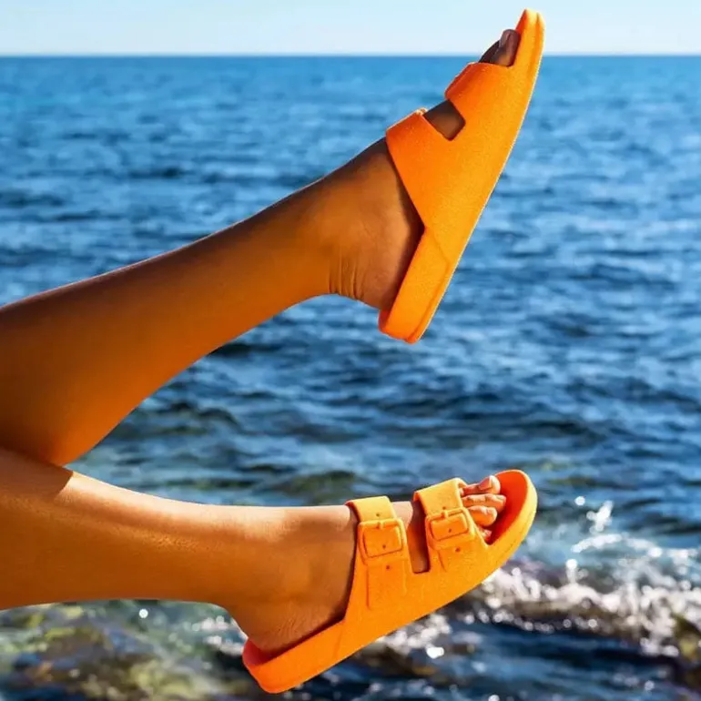 Cacatoes Neon Glitter Sandals in Orange Fluo