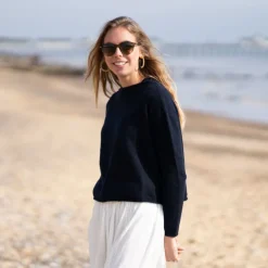 COLLEN & CLARE Pea 100% Cashmere Crop Knit in Navy