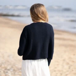 COLLEN & CLARE Pea 100% Cashmere Crop Knit in Navy