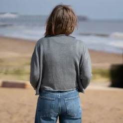 COLLEN & CLARE Pea Linen Crop Knit in Smoke