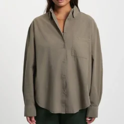 Colourful Standard Organic Oversized Shirt in Dusty Olive