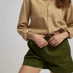 Colourful Standard Organic Twill Shorts in Ivory White