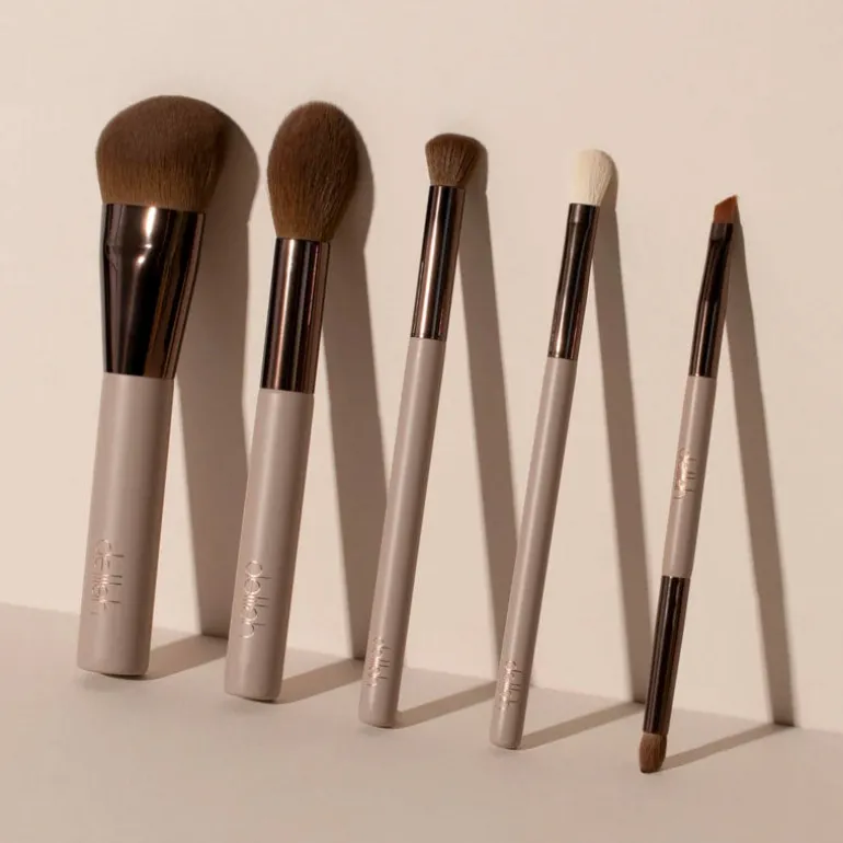 Concealer Blending Brush | Collen & Clare