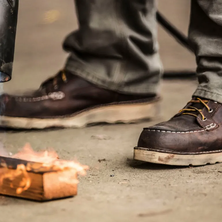 DANNER Bull Run Moc Toe 6" GTX Boots in Brown