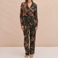 Desmond & Dempsey Long PJ Set in Navy