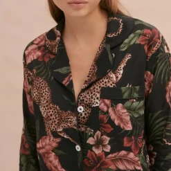 Desmond & Dempsey Long PJ Set in Navy