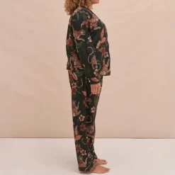 Desmond & Dempsey Long PJ Set in Navy