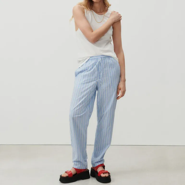Devon Tank Top in Vintage Off-White | Collen & Clare