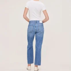 DL1961 Romie Slim Straight Mid Rise Highluxe Jeans in Meadow Lake