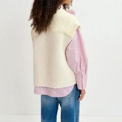 Essential Antwerp Geologic Sleeveless Jacket in Off White