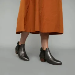 ESSKA Ginny Low Heeled Boots in Graphite/Gunmetal Diablo