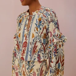 FARM RIO Romantic Lightness Cream Long Sleeve Blouse