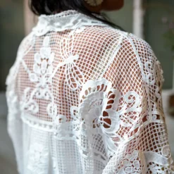 FARM RIO Swan Lake Guipure Off-White Shirt