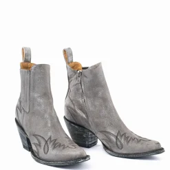 Fury Cowboy Boots in Silver | Collen & Clare