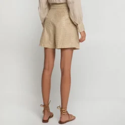 GREEK ARCHAIC KORI Cross Shorts in Beige/Gold