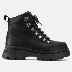 Hiking Boots in New Black | Collen & Clare
