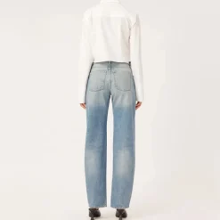 Illia Barrel Leg Jeans in Aged Mid | Collen & Clare