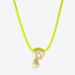 LA MOME BIJOU P Initial Joy Letter Necklace in Gold