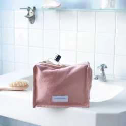 LES PENSIONNAIRES Organic Cotton Cube Toiletry Bag in Rosewood