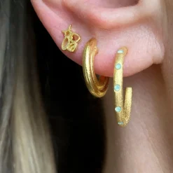 LULU COPENHAGEN Bzzzz Earring in Gold