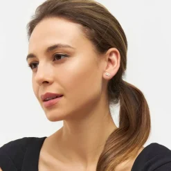 LULU COPENHAGEN Infinity Earring in Gold