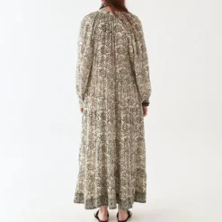 MAISON HOTEL Antonia Dress in White Lies