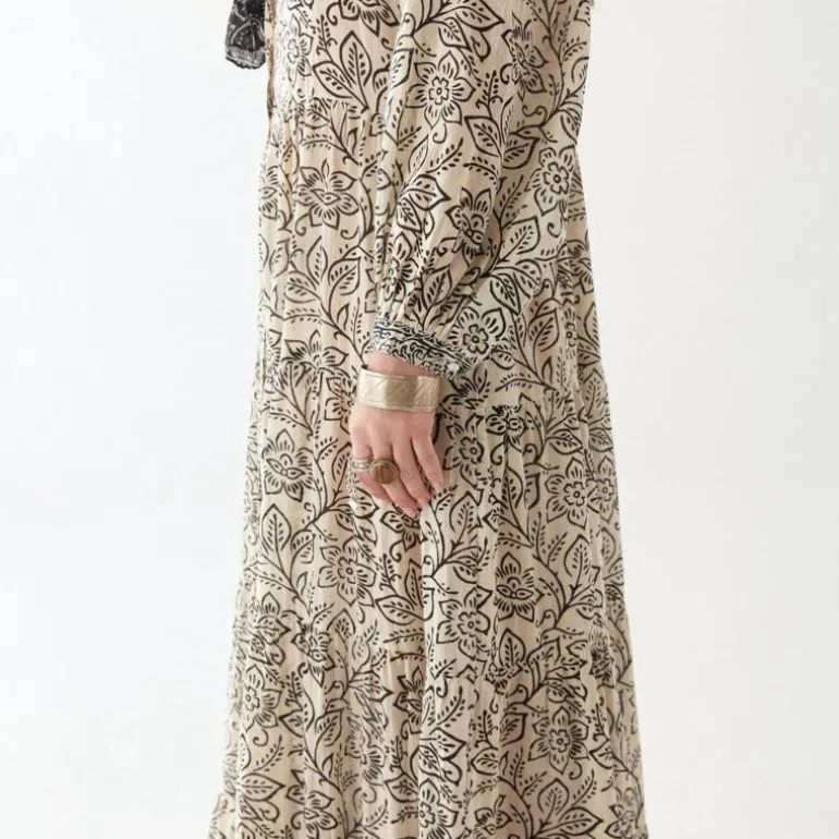 MAISON HOTEL Antonia Dress in White Lies