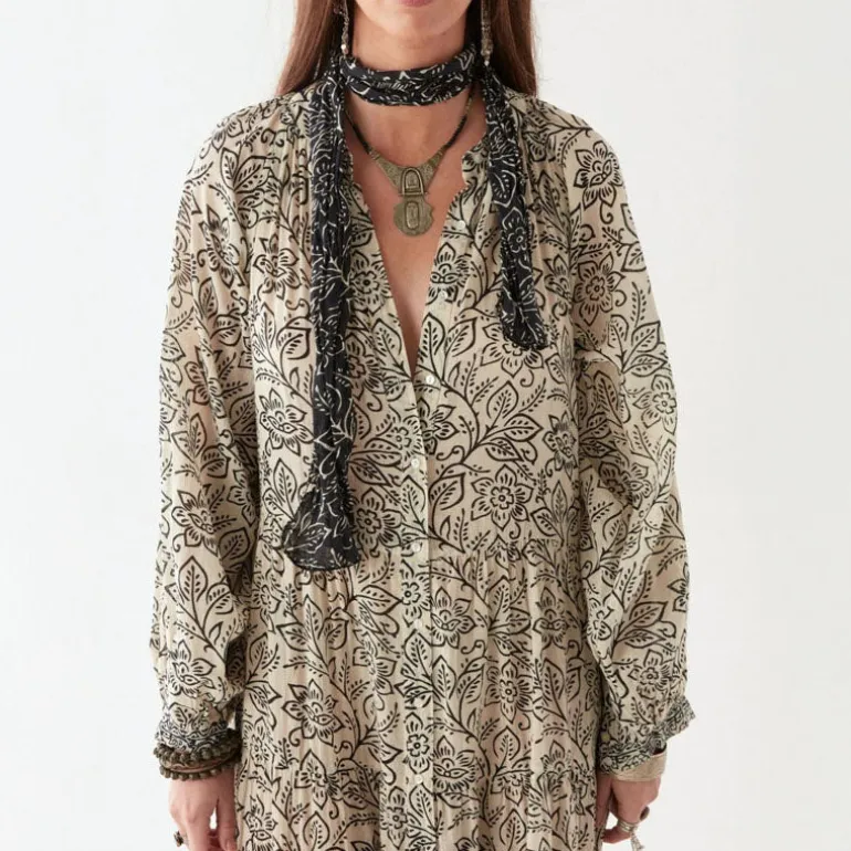 MAISON HOTEL Antonia Dress in White Lies
