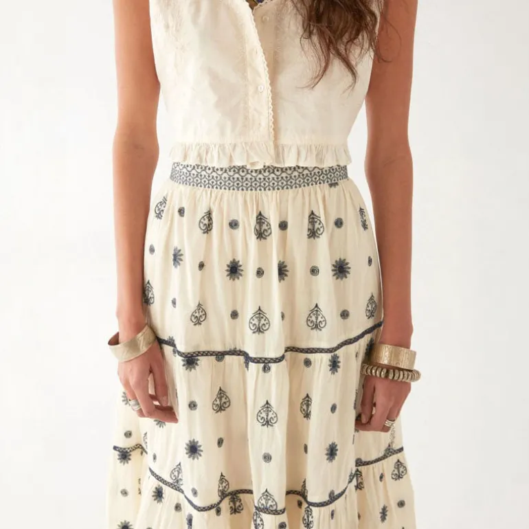 MAISON HOTEL Charlotte Skirt in Off White
