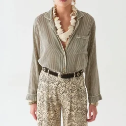 MAISON HOTEL Dodo Blouse in Marine