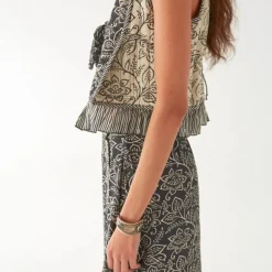 MAISON HOTEL Fernanda Vest in Zebra