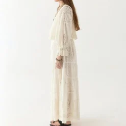 MAISON HOTEL Lilbet Dress in Shell