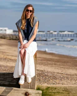 MAISON HOTEL Luisa Skirt in White Lilies