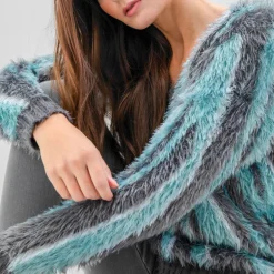 MARBLE V Neck Fuzzy Sweater in Green/Blue