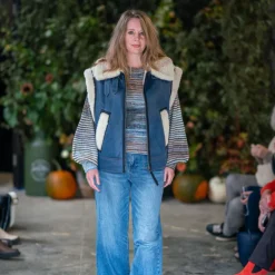 MUNTHE Tuppa Gilet in Blue