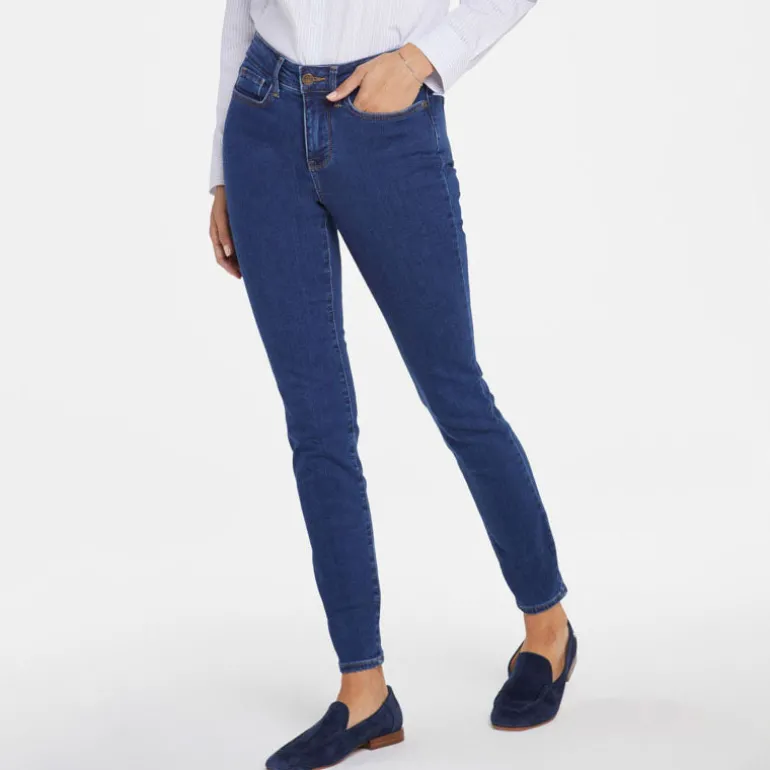 NYDJ Ami Skinny Jeans in Quinn