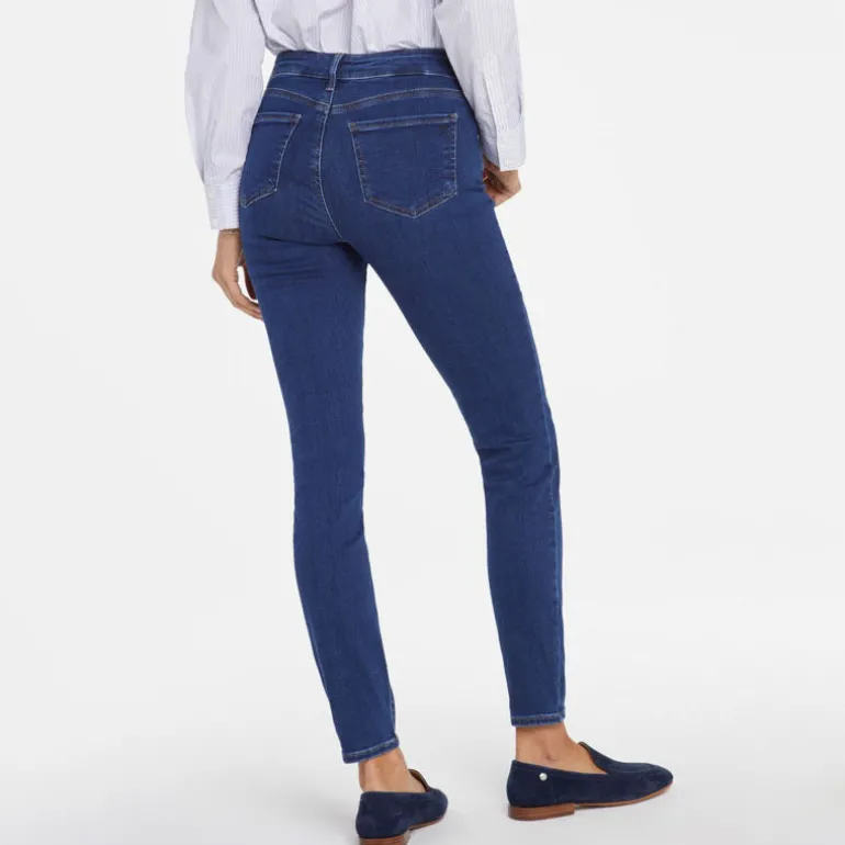 NYDJ Ami Skinny Jeans in Quinn