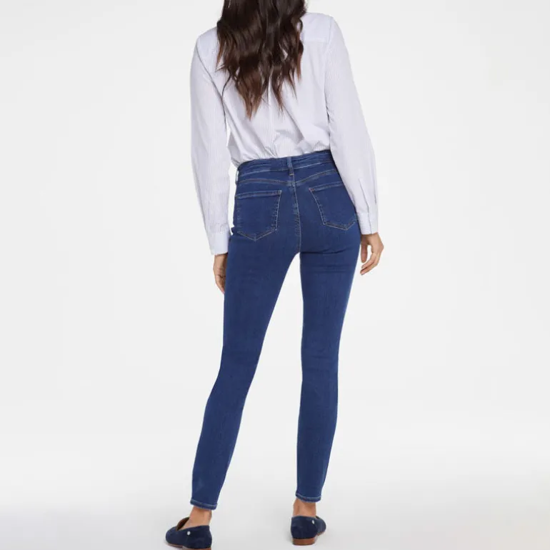 NYDJ Ami Skinny Jeans in Quinn