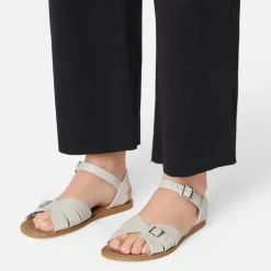 SALTWATER SANDALS Classic Sandals in Stone