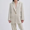 Second Female Saru Blazer in French Oak