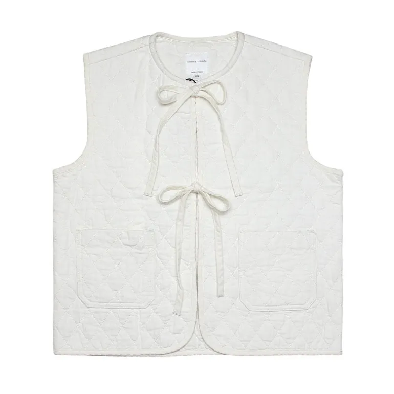 SEVENTY & MOCHI Aria Vest in Ecru