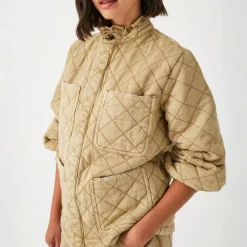 SEVENTY & MOCHI Quilted Pablo Jacket in Desert Sand