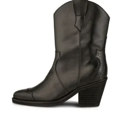 Shoe The Bear Nancy Western Boots in Black