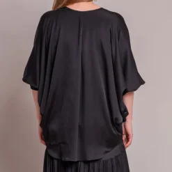 Silk95five Austin Top in Noir