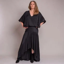 Silk95five Austin Top in Noir